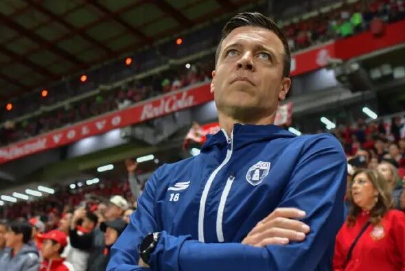 Esteban Solari deja Pachuca tras 23 partidos y 60% de efectividad