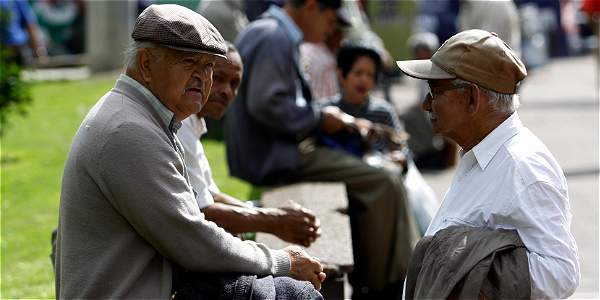 persona-tercera-edad-adultomayor