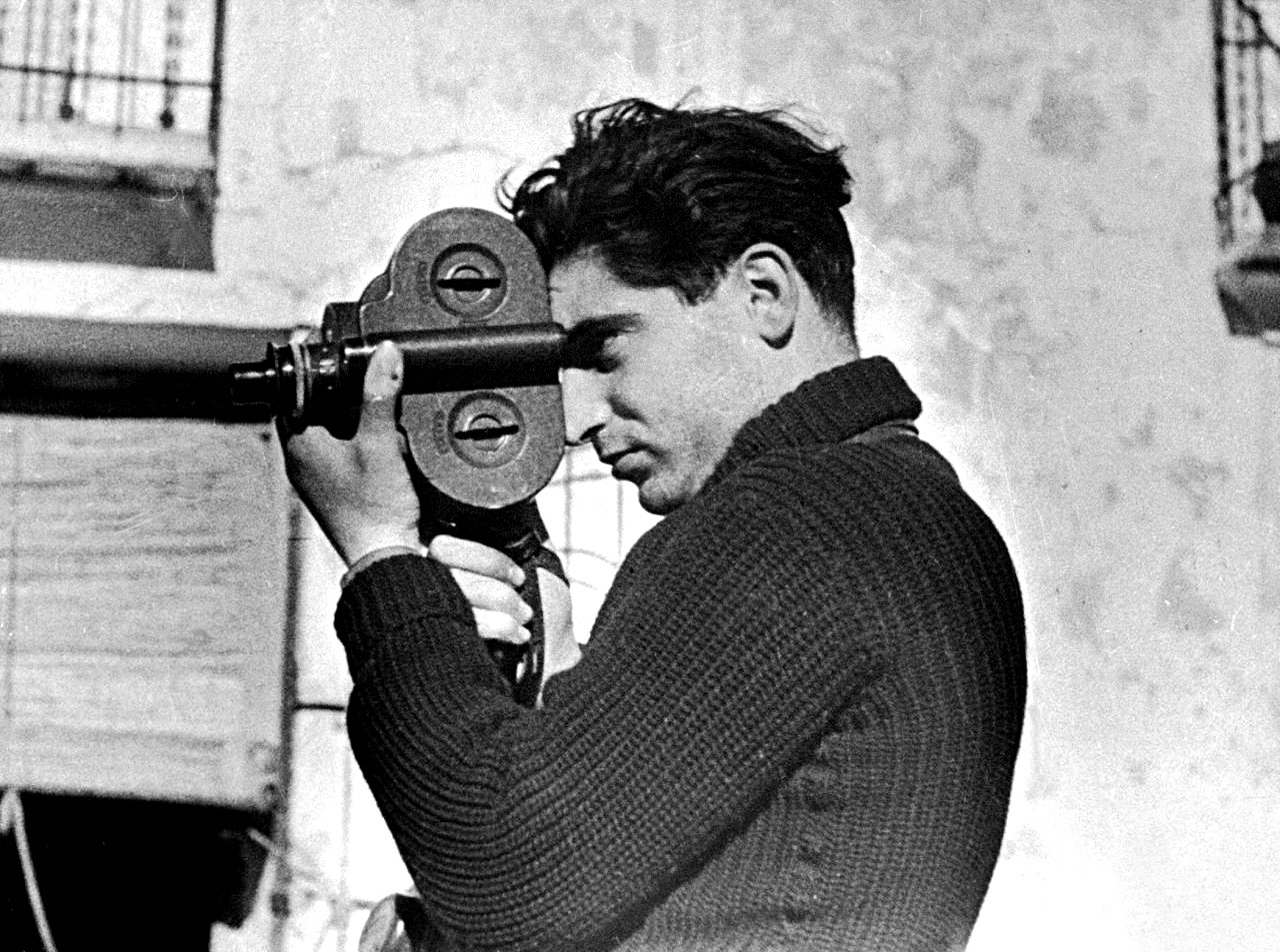Robert Capa: el fotógrafo que llevó al mundo hasta la guerra