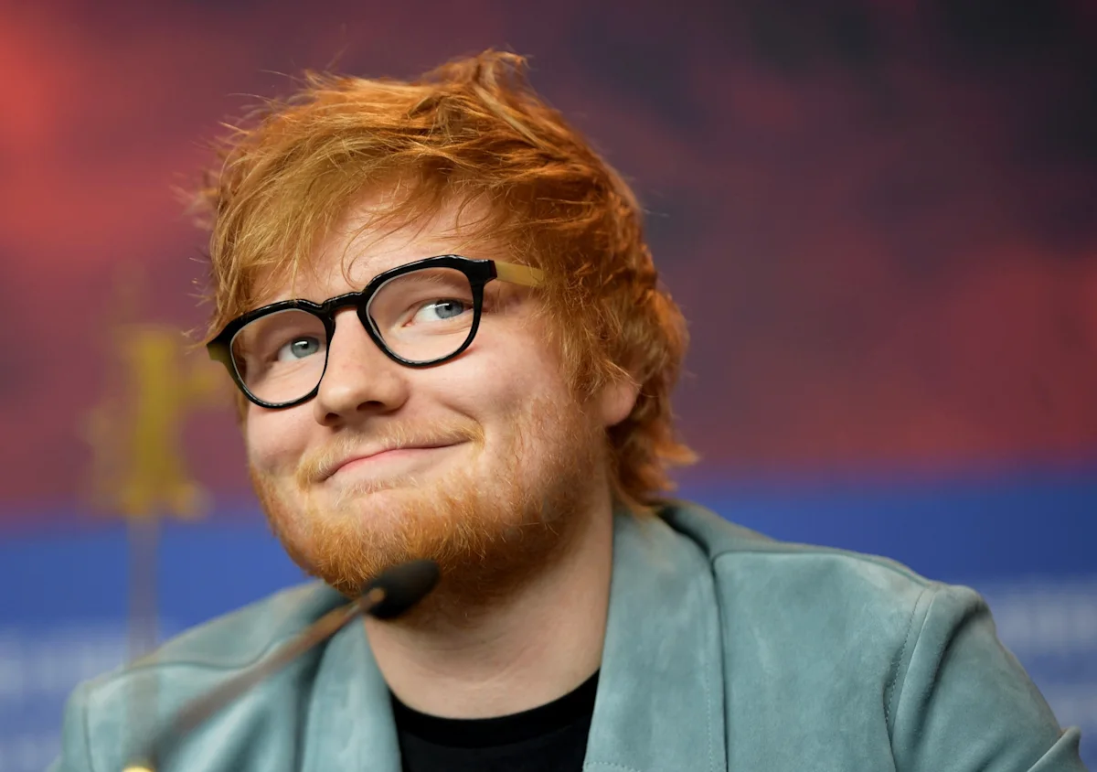 Ed Sheeran llegará a Massachusetts en medio de una protesta por la salida de Macklemore de su gira