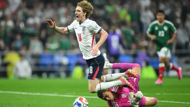 Anthony Gordon recuerda México-Inglaterra como “la mejor experiencia” de su vida