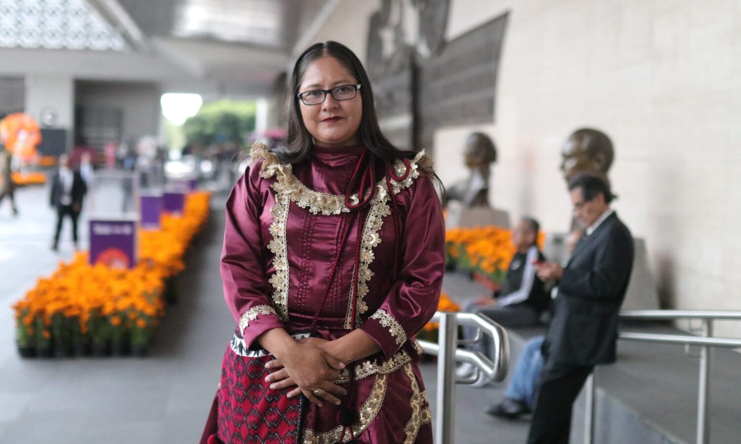 Caminan hasta cuatro horas para estudiar; docente exige gratuidad en Durango