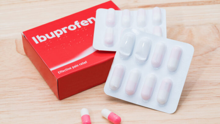 Ibuprofeno: el uso frecuente de este analgésico puede dañar los riñones sin presentar síntomas