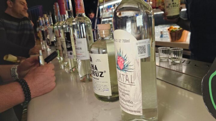Mundo Mezcal 2026 en CDMX: fechas, precios y más de 200 destilados