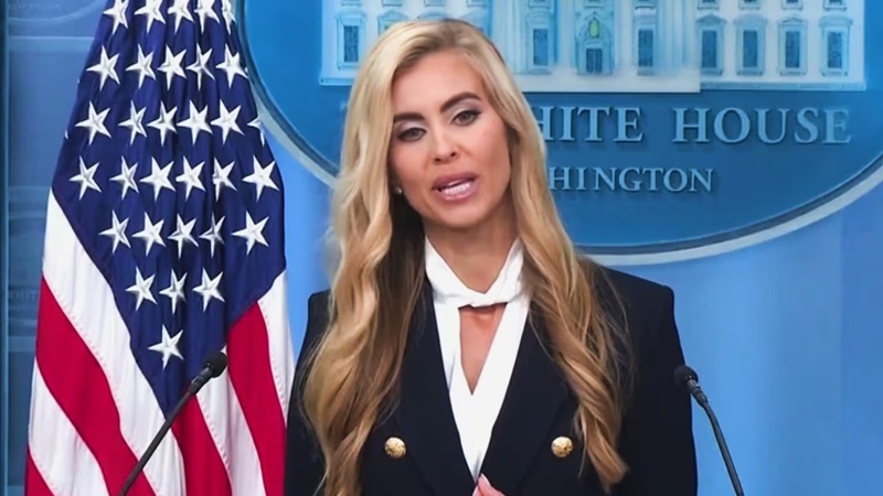 Katie Zacharia deja la vocería de Trump tras cinco días