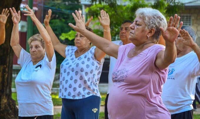 Parkinson: hacer más de ocho horas de actividad física a la semana podría ayudar a frenar el deterioro del movimiento y la memoria