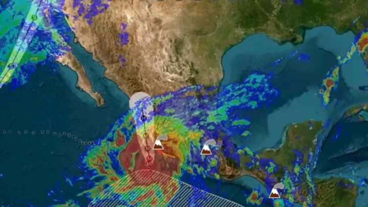 Huracán Simón alcanza categoría 4 y podría intensificarse a categoría 5